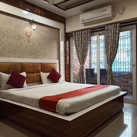 Hotel A P Home'S - A Boutique Hotel Guwahati Ngoại thất bức ảnh