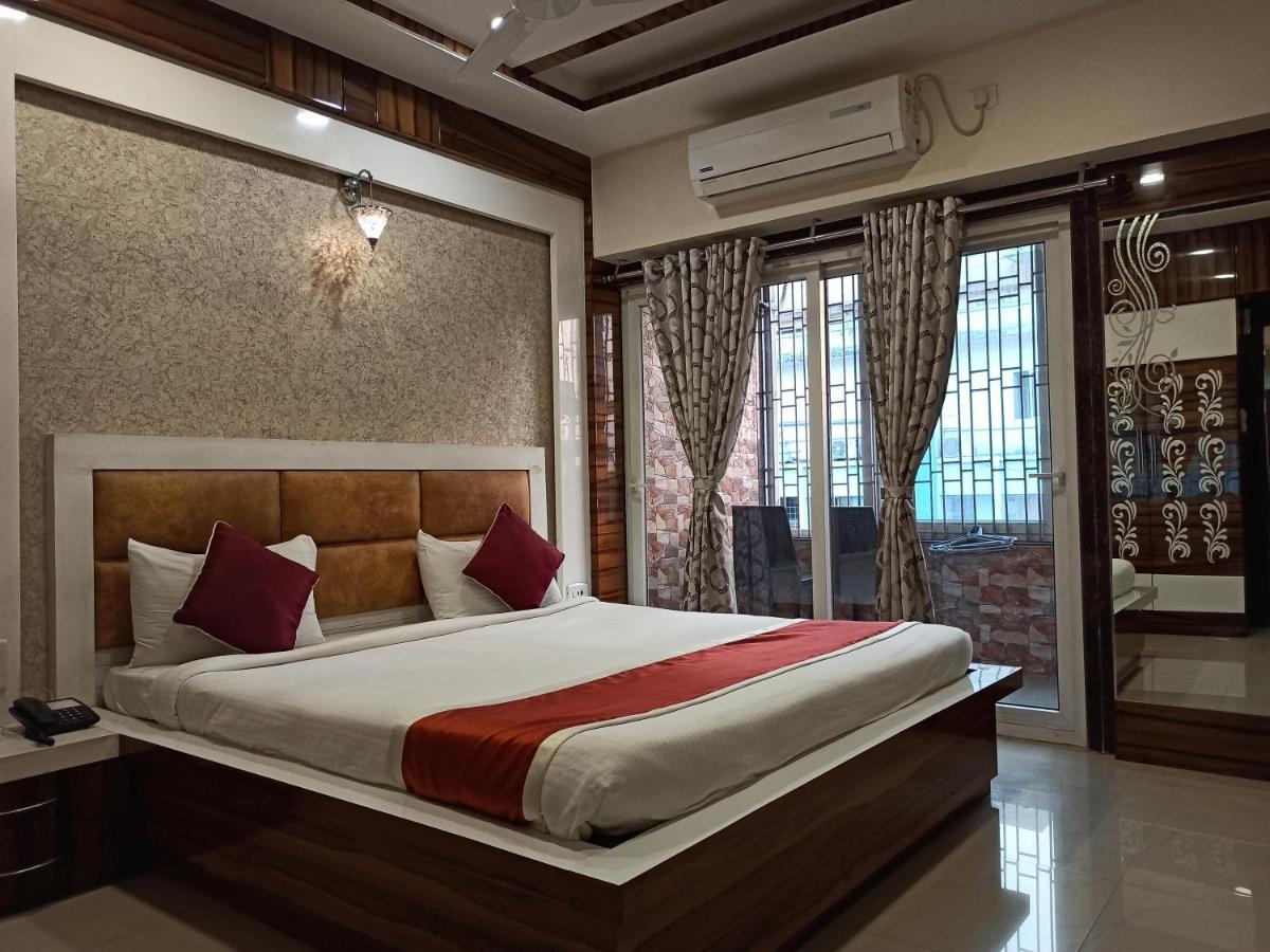 Hotel A P Home'S - A Boutique Hotel Guwahati Ngoại thất bức ảnh