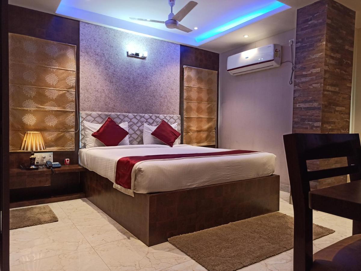 Hotel A P Home'S - A Boutique Hotel Guwahati Ngoại thất bức ảnh