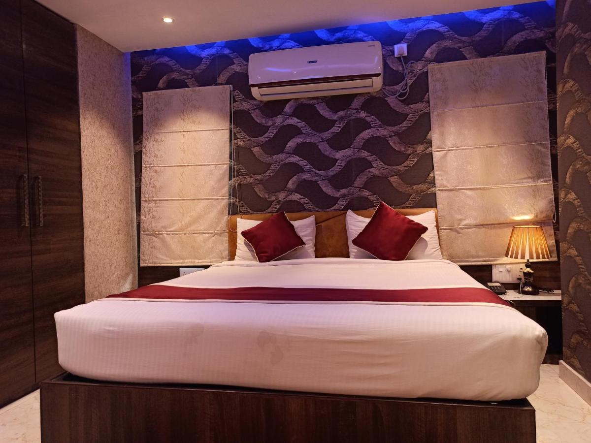 Hotel A P Home'S - A Boutique Hotel Guwahati Ngoại thất bức ảnh